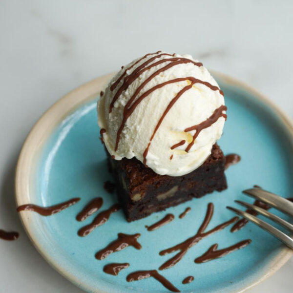 Chocolate Brownie and Traditional ice cream. Originally posted on Instagram by @sandeep_cavill
