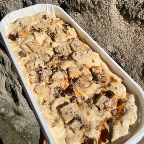 Hot Cross Bun Ice Cream Special